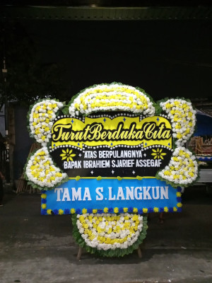 Papan Bunga Duka di Tarunajaya